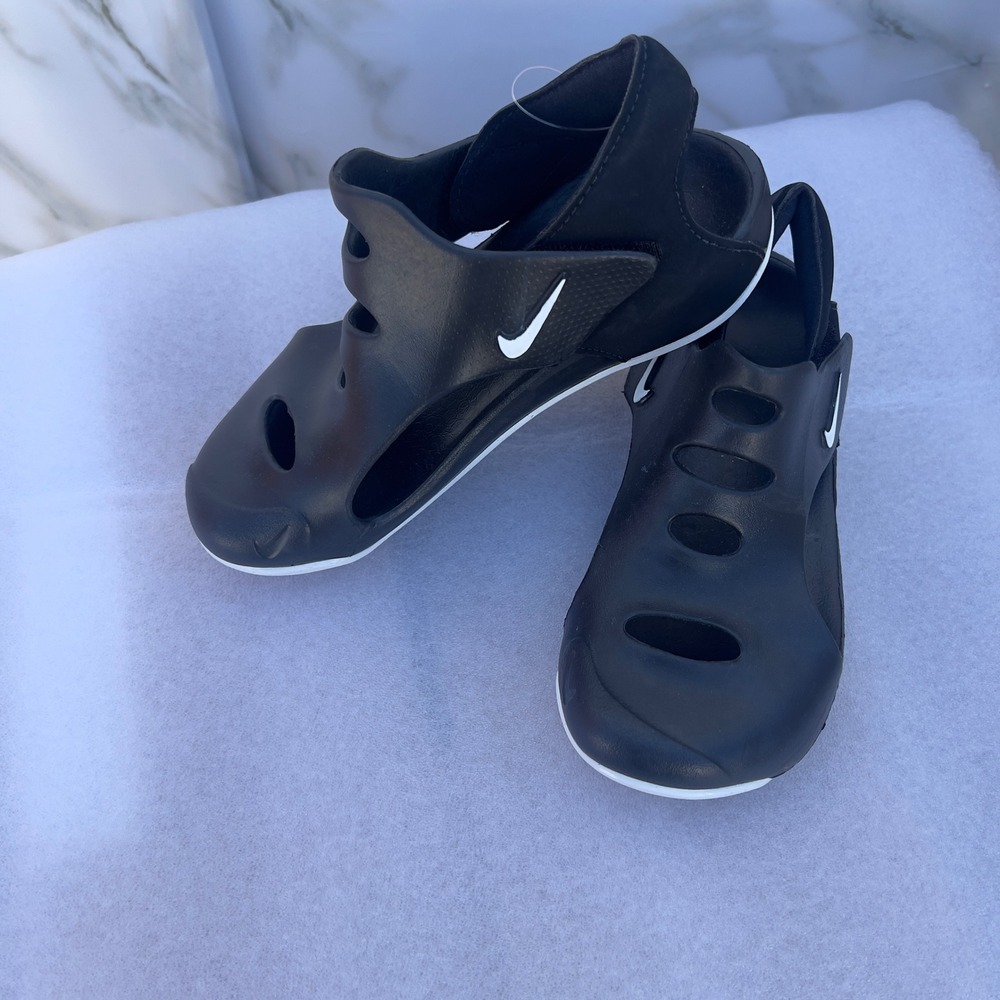 Nike Sunray Protect 3 PS Black White Kids Sandals DH9462-001 Size 13C